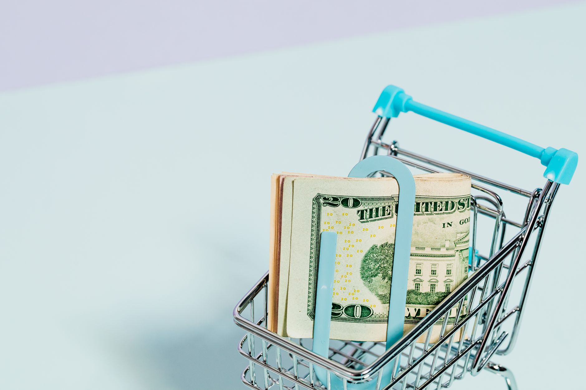 Impulse spending retail display avoidance